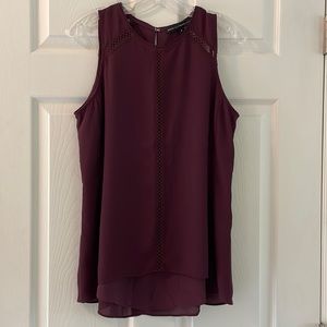 White House Black Market maroon sleeveless blouse (m).